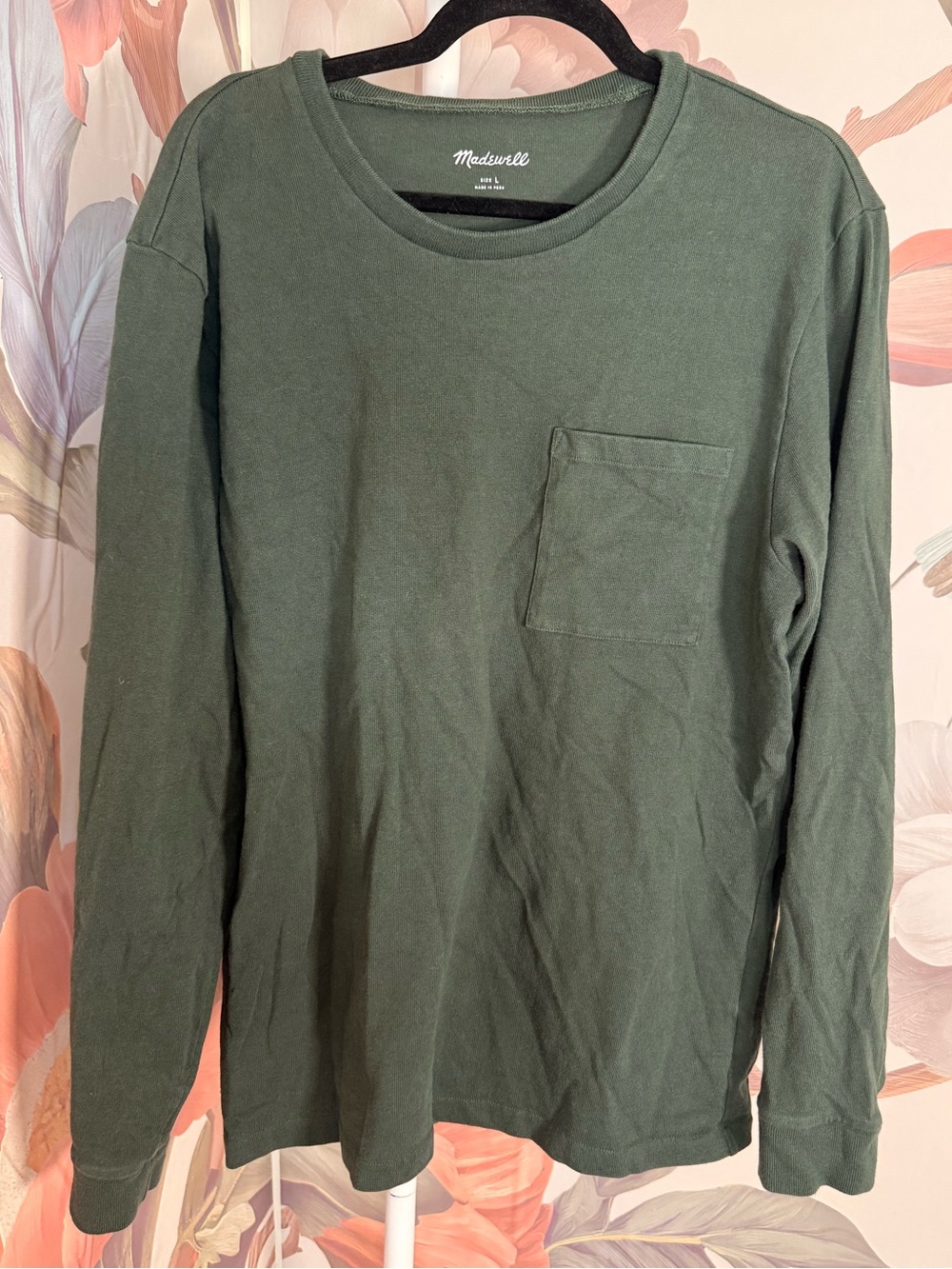 Madewell Men's Long-Sleeve Organic Cotton Tee in Olive Green - Large